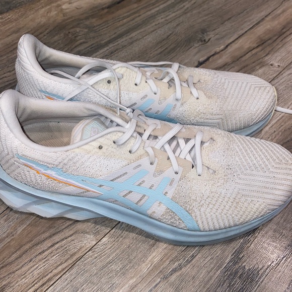 Asics Shoes - ASICS size 9.5